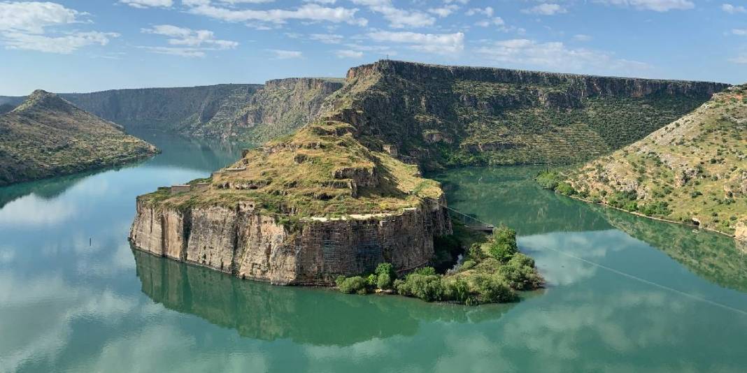 Üç tarafı sularla çevrili tarih: Medeniyetlerin gizli geçmişi burada yatıyor! 4